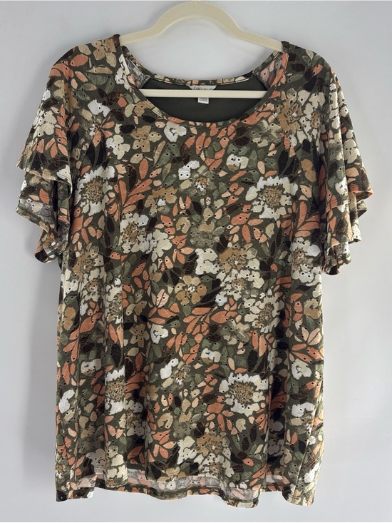 Cato Tops - Women’s Floral Short-Sleeve Tee - Olive & Coral 18/20